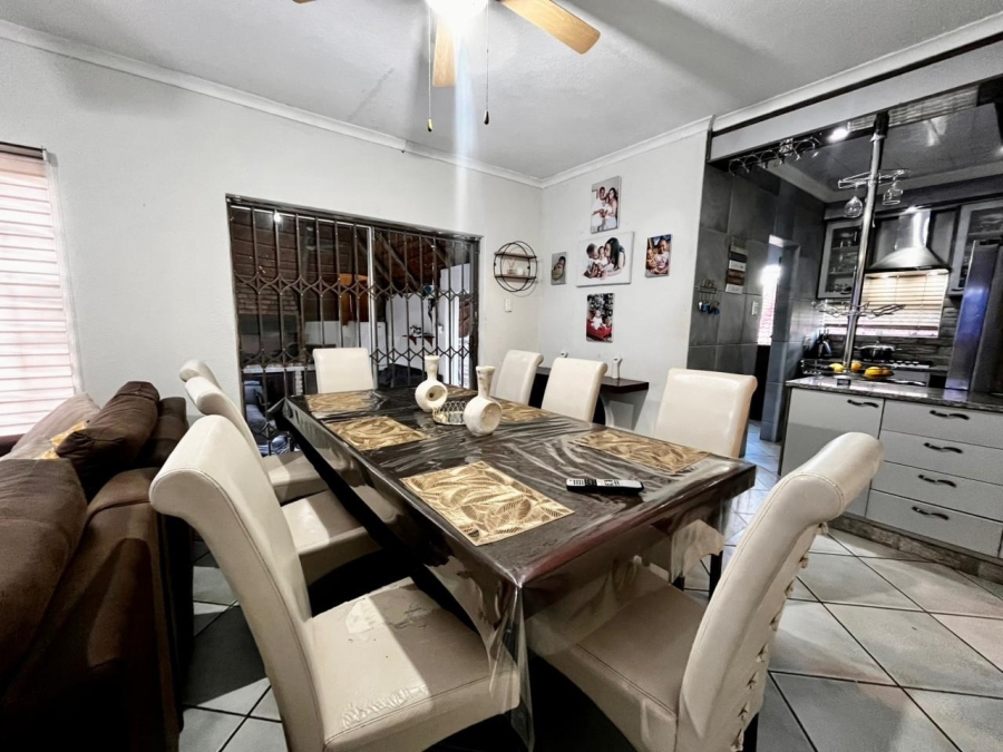 3 Bedroom Property for Sale in Safari Gardens North West
